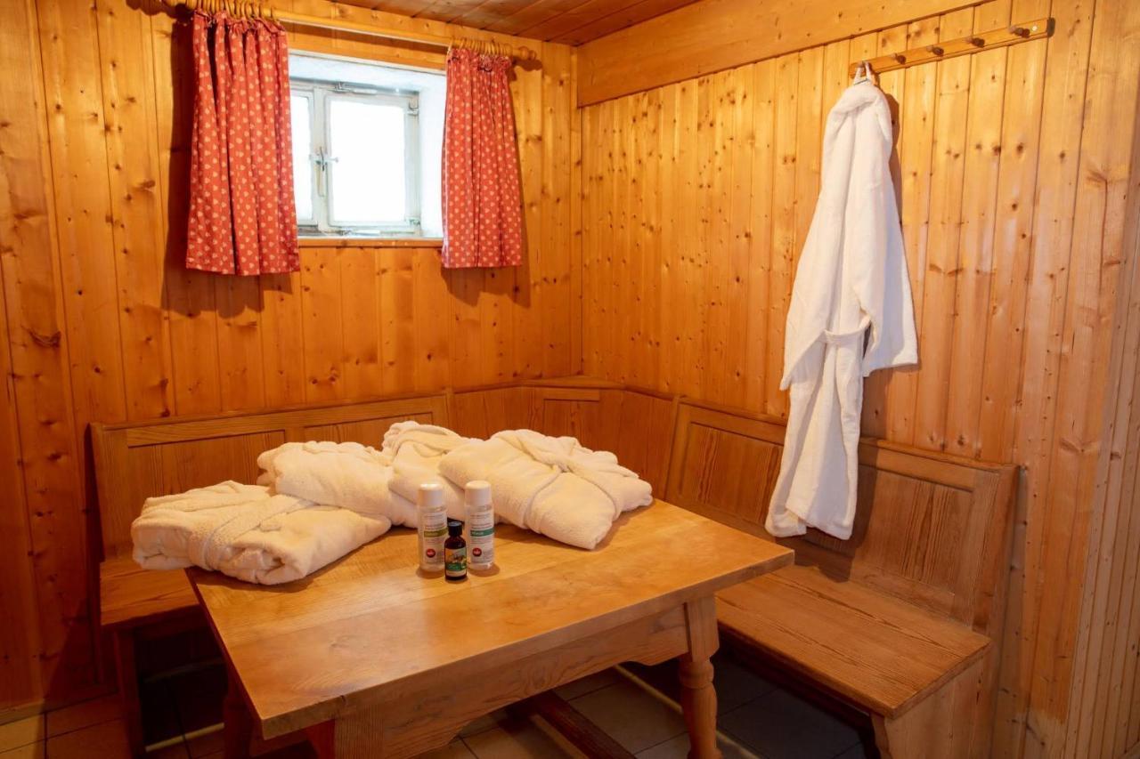 Ganzes Haus Mit Grossem Garten Und Eigener Sauna Unterwoessen Exterior photo